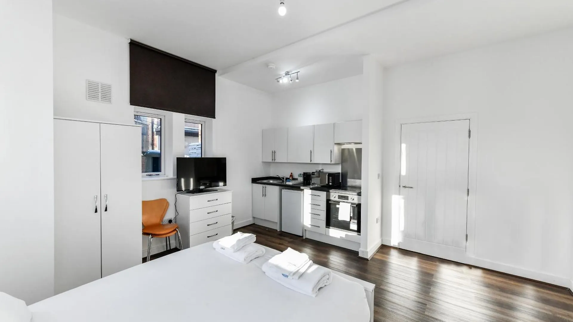 Apartment Church Street Flat 2 - Minimalist Studio In New Basford Nottingham United Kingdom