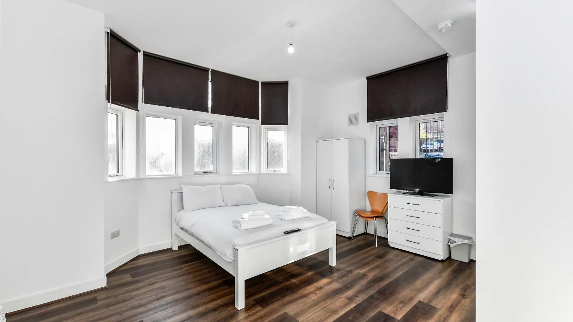 Church Street Flat 2 - Minimalist Studio In New Basford Nottingham United Kingdom